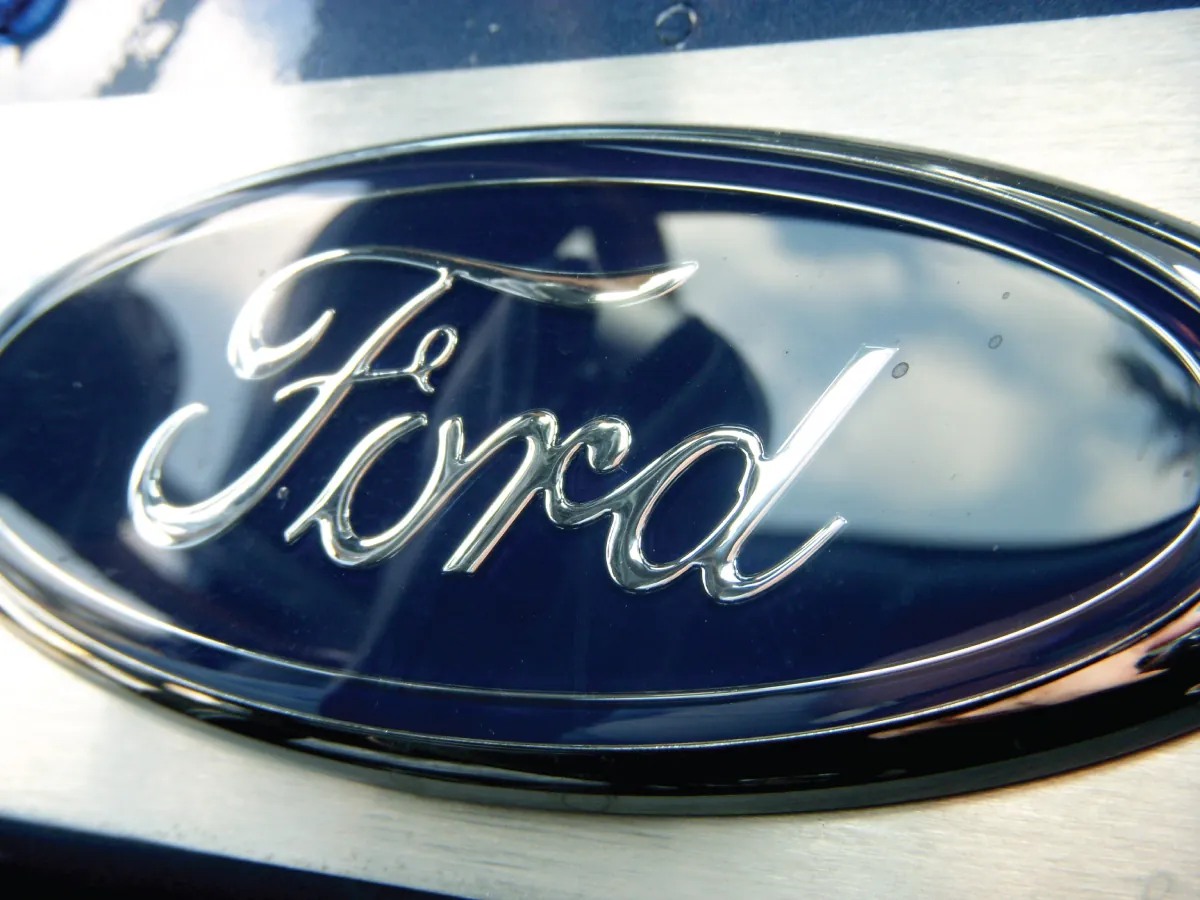 An image of the Ford logo on a vehicle.
