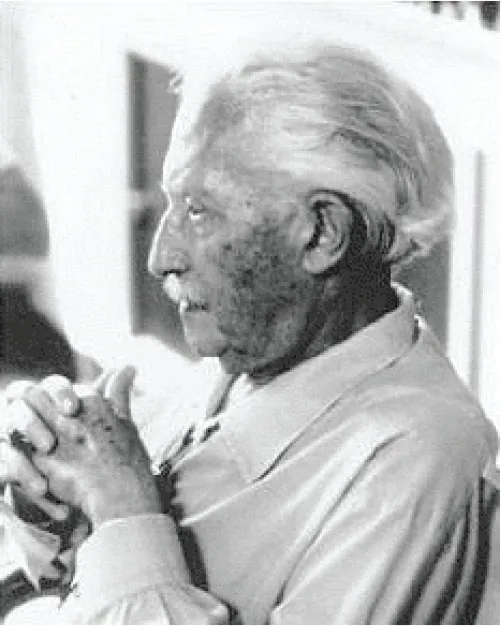 Photo of Erik Erikson.