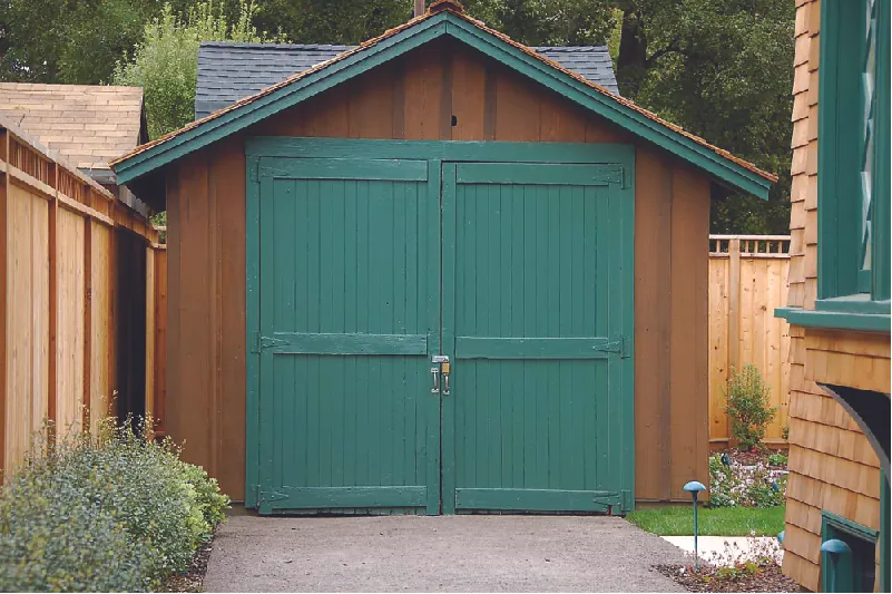 Photo of a garage.